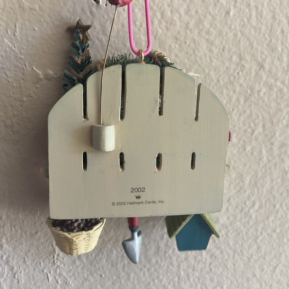 Hallmark Keepsake Ornament, Gardeners Christmas Corner, 2002 - Picture 7 of 7